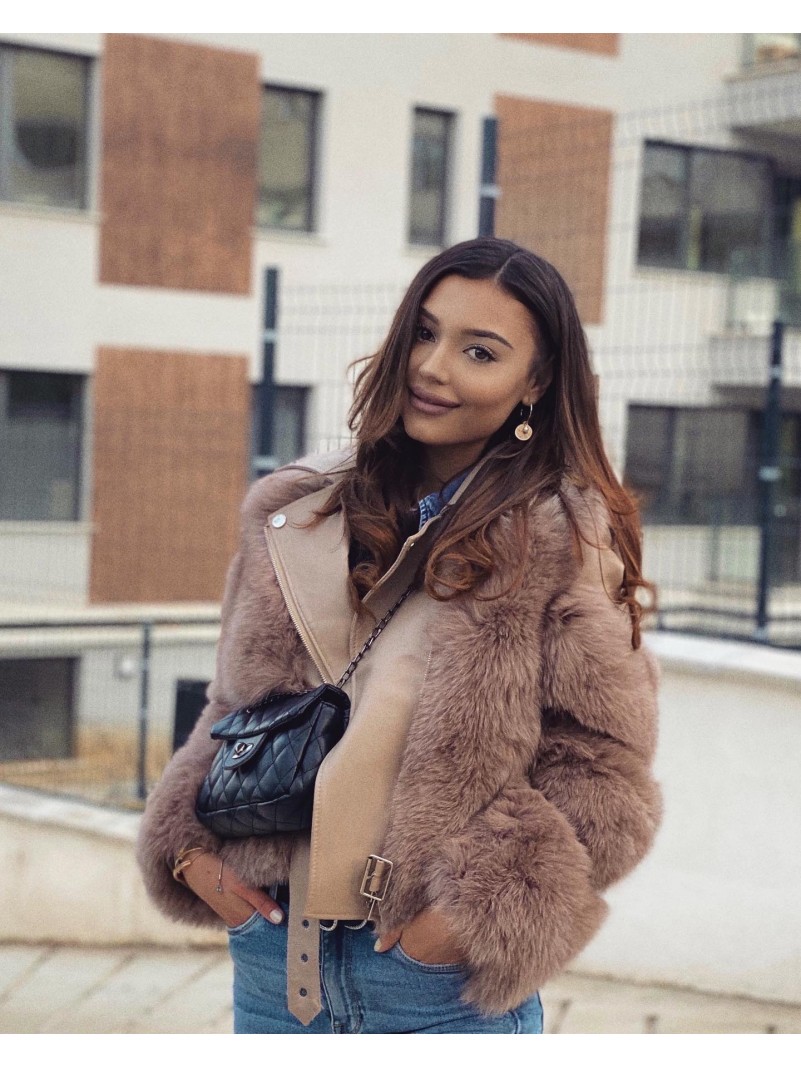 Accueil MANTEAU FEMME VESTE CUIR PERFECTO FOURRURE RENARD CAMEL PREMIUM -- HouseOfPeople.fr Accueil MANTEAU FEMME VESTE CUIR PERFECTO FOURRURE RENARD CAMEL PREMIUM -- HouseOfPeople.fr