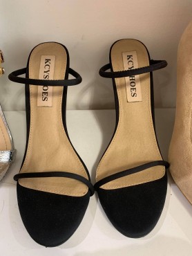copy of Chaussures sandales femme talon haut noir à lanières mules
